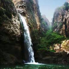 龙潭大峡谷