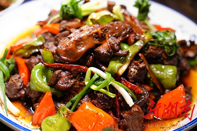 血杷鸭