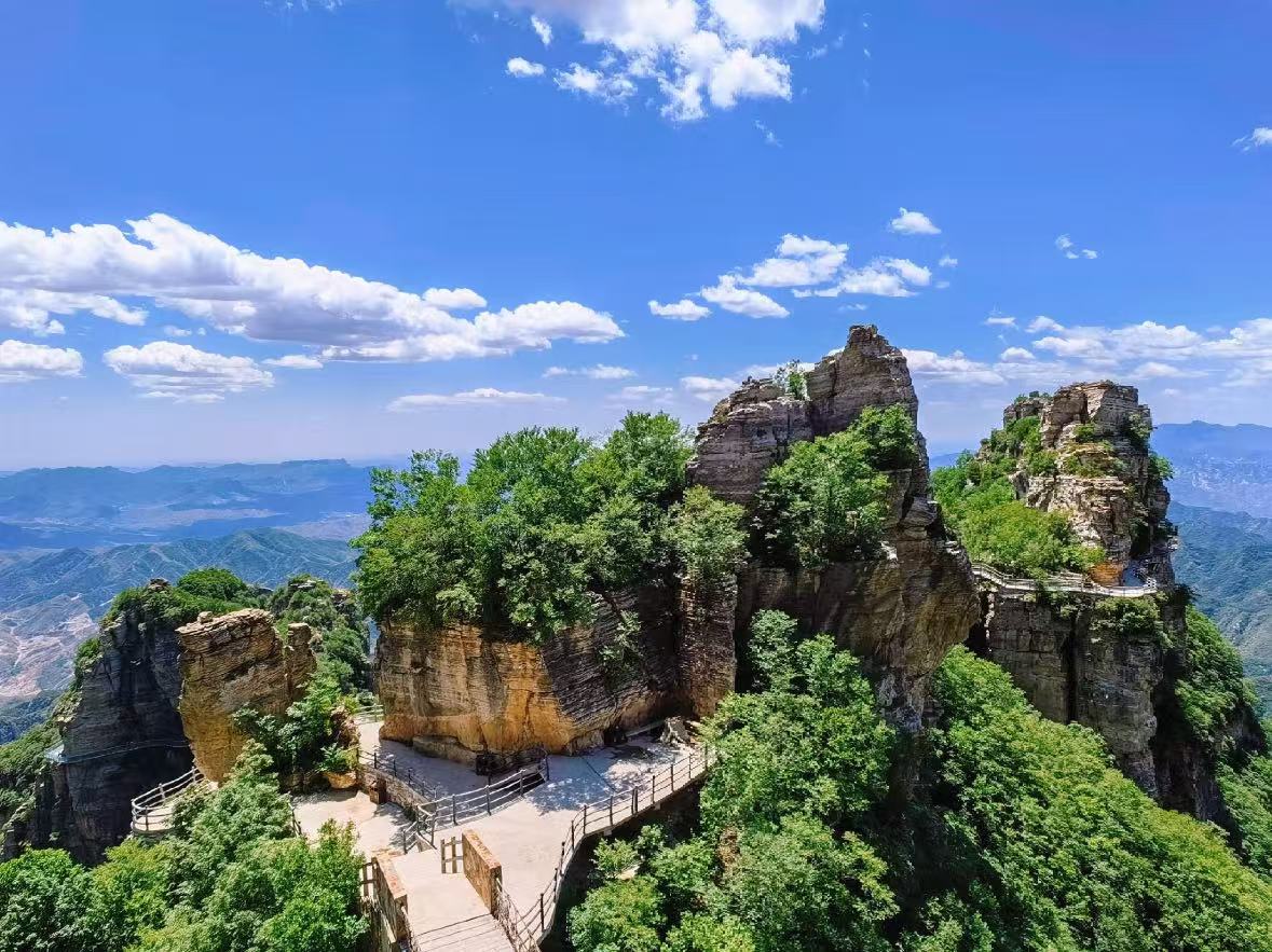 _cgi-bin_mmwebwx-bin_webwxgetmsgimg__&MsgID=3505921815685590444&skey=@crypt_b1d800ba_5a304494b137082b703a8cb1d2b4d343&mmweb_appid=wx_webfilehelper